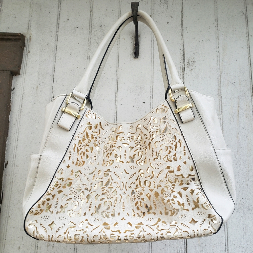 Cream cutout purse